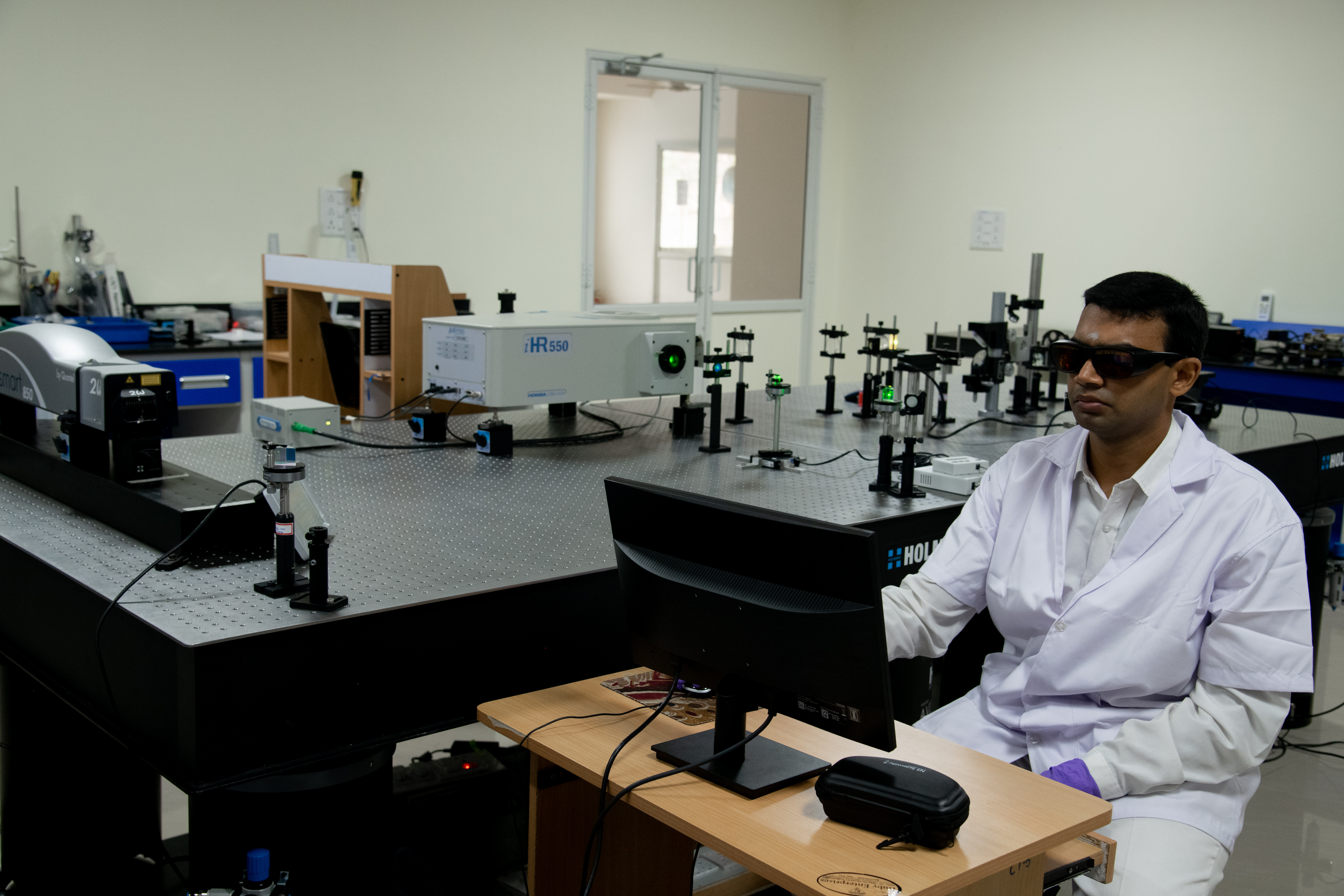 Nonlinear-optical-coefficients-measuring-set-up-12 Nonlinear-optical-coefficients-measuring-set-up-12