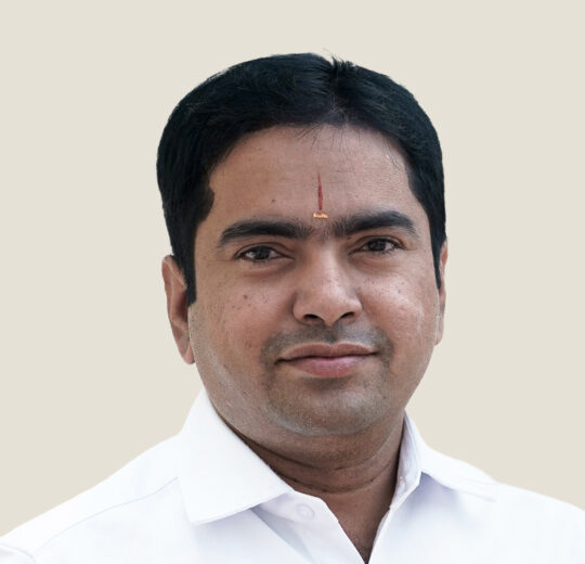 Sri R Mahesh Varma