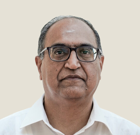 Dr. Raja Sankaran